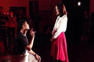 李艾爆料上学视频,青春回忆引网友热议